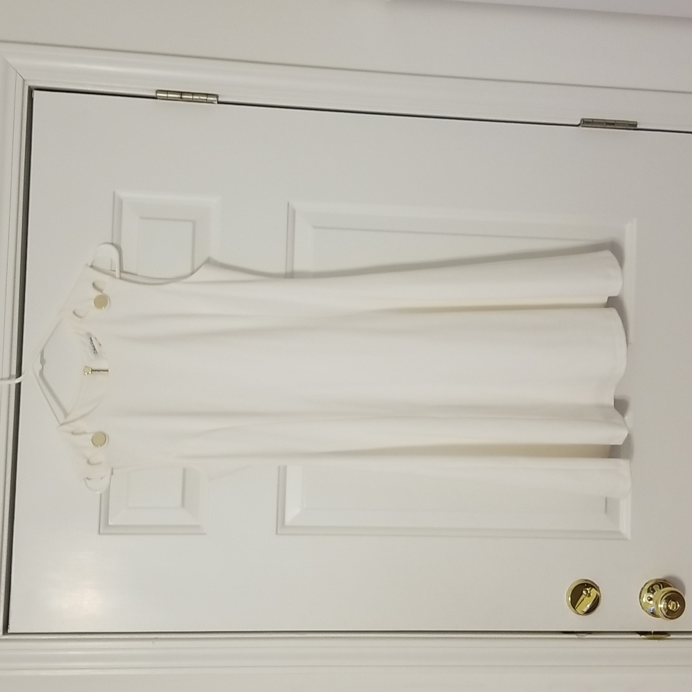 Calvin Klein Sleeveless White Knit Mid-Thigh Length Dress, size 6